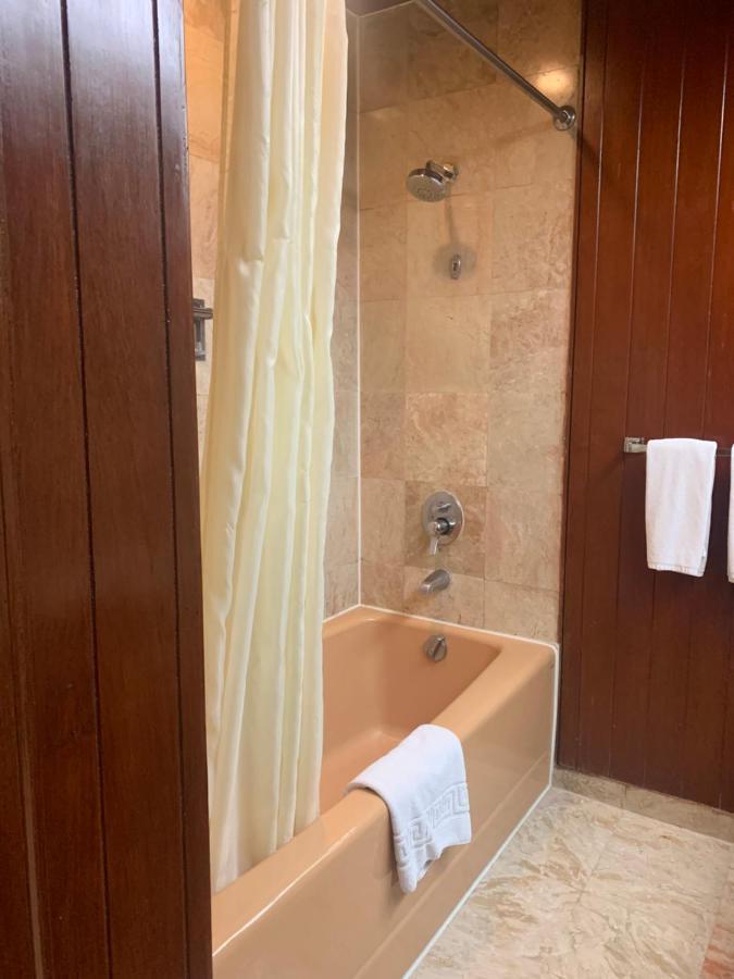 Suite Intramuros